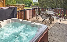 Hollybrook Lodges